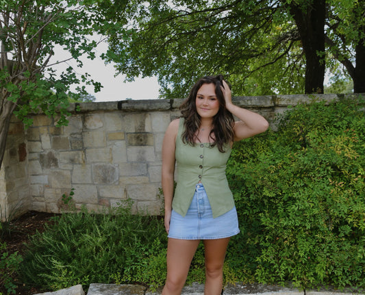 Layla Linen Button Down Top